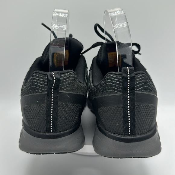 SKECHERS Women’s Lightweight Alloy Toe Safety Work Shoe, Size 7 - Picture 5 of 8